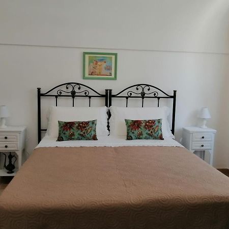 Bed and Breakfast Le Stanze Dell'Emiro Самбука-ди-Сицилия Экстерьер фото